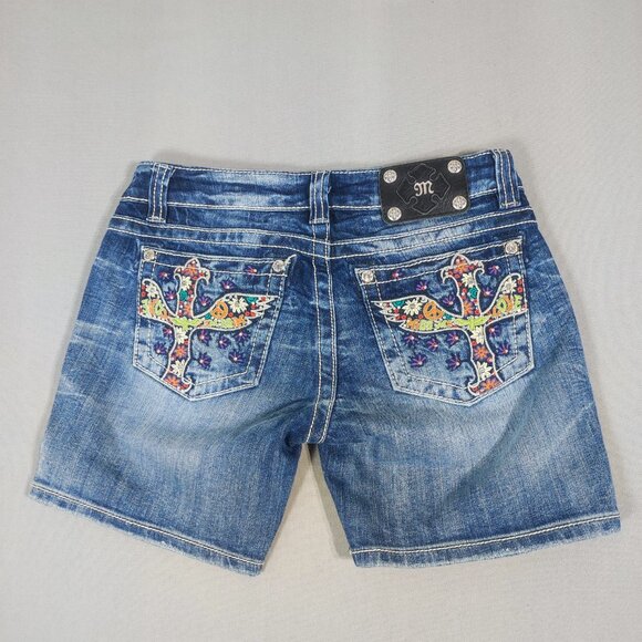 Miss Me jean mid shorts women's sz 28 hard washed denim blue embroidered pockets - Picture 3 of 13